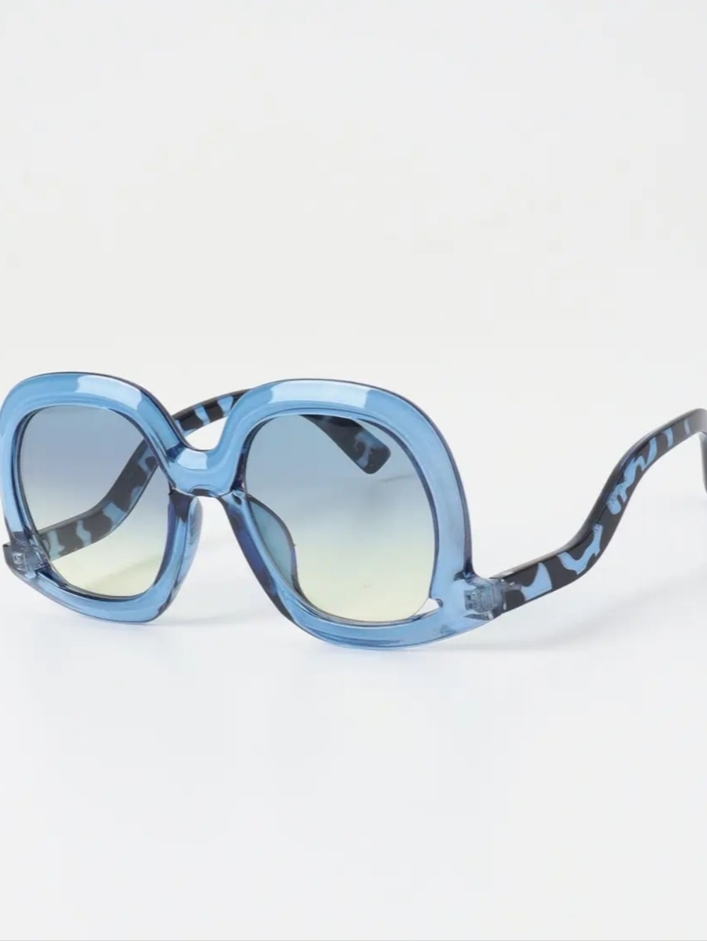 Blue Oversized Round Tortoise Arm Sunglasses - Picture 6 of 13